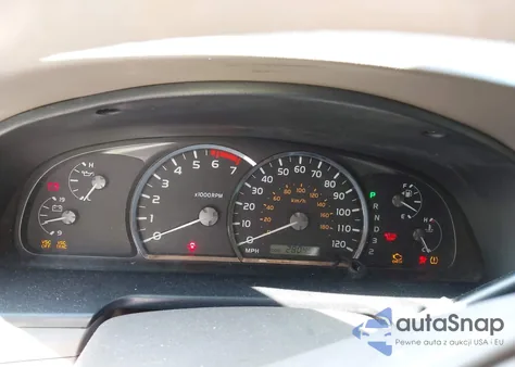 2005 Toyota Sequoia Sr5 V8 z USA, uszkodzony, nr VIN 5TDBT44A25S244540